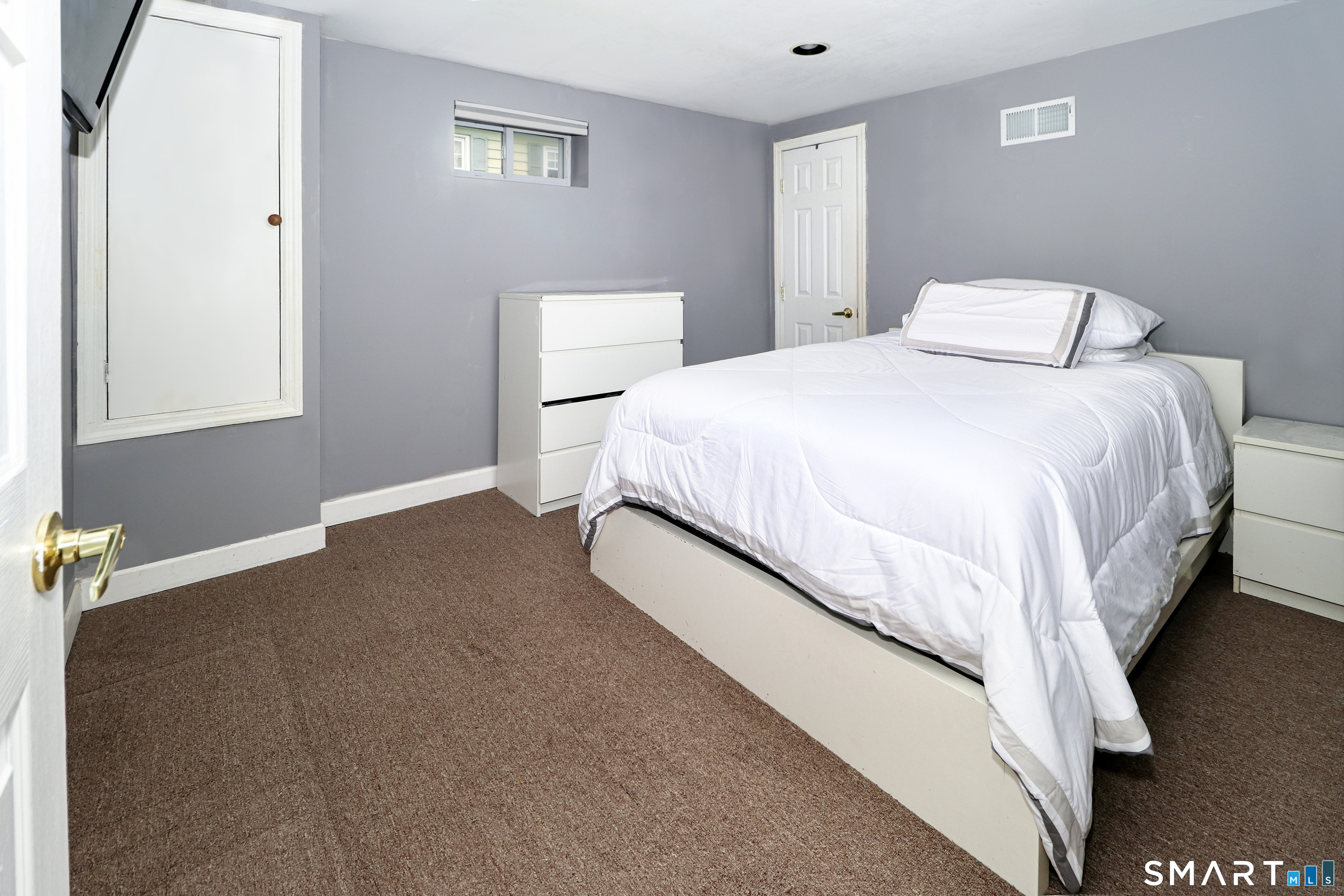 58 Newton Street Stratford CT 06614