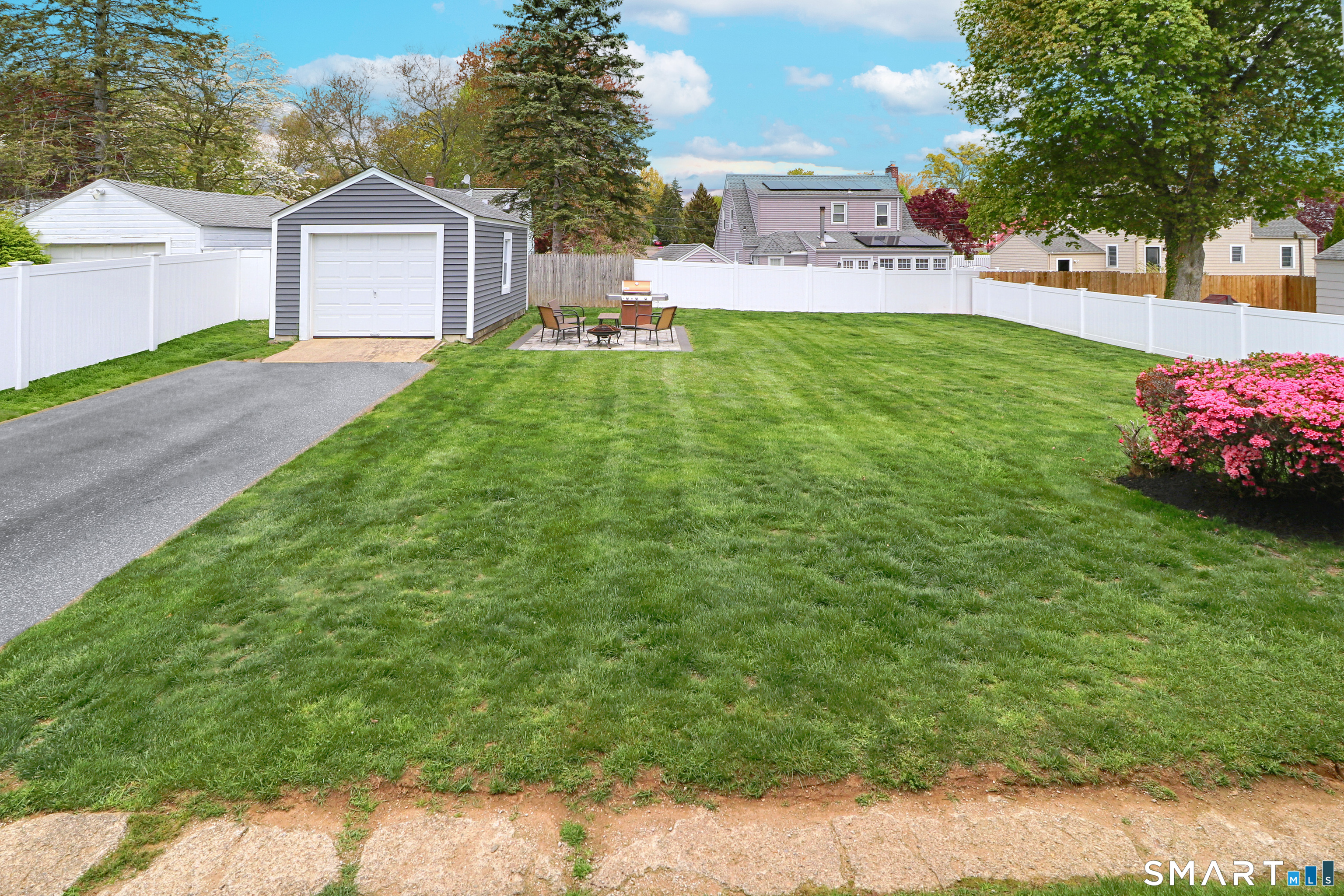58 Newton Street Stratford CT 06614
