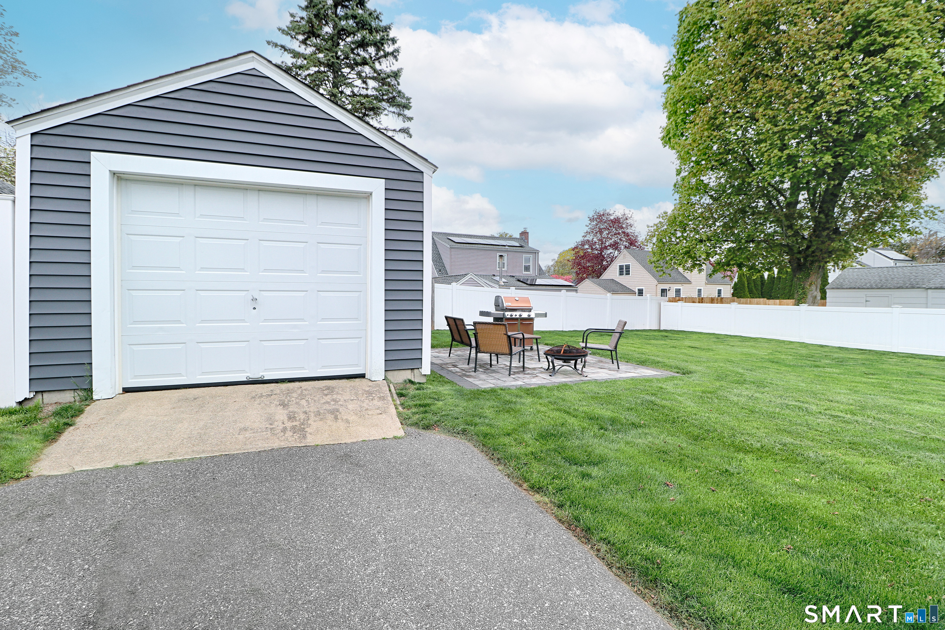58 Newton Street Stratford CT 06614