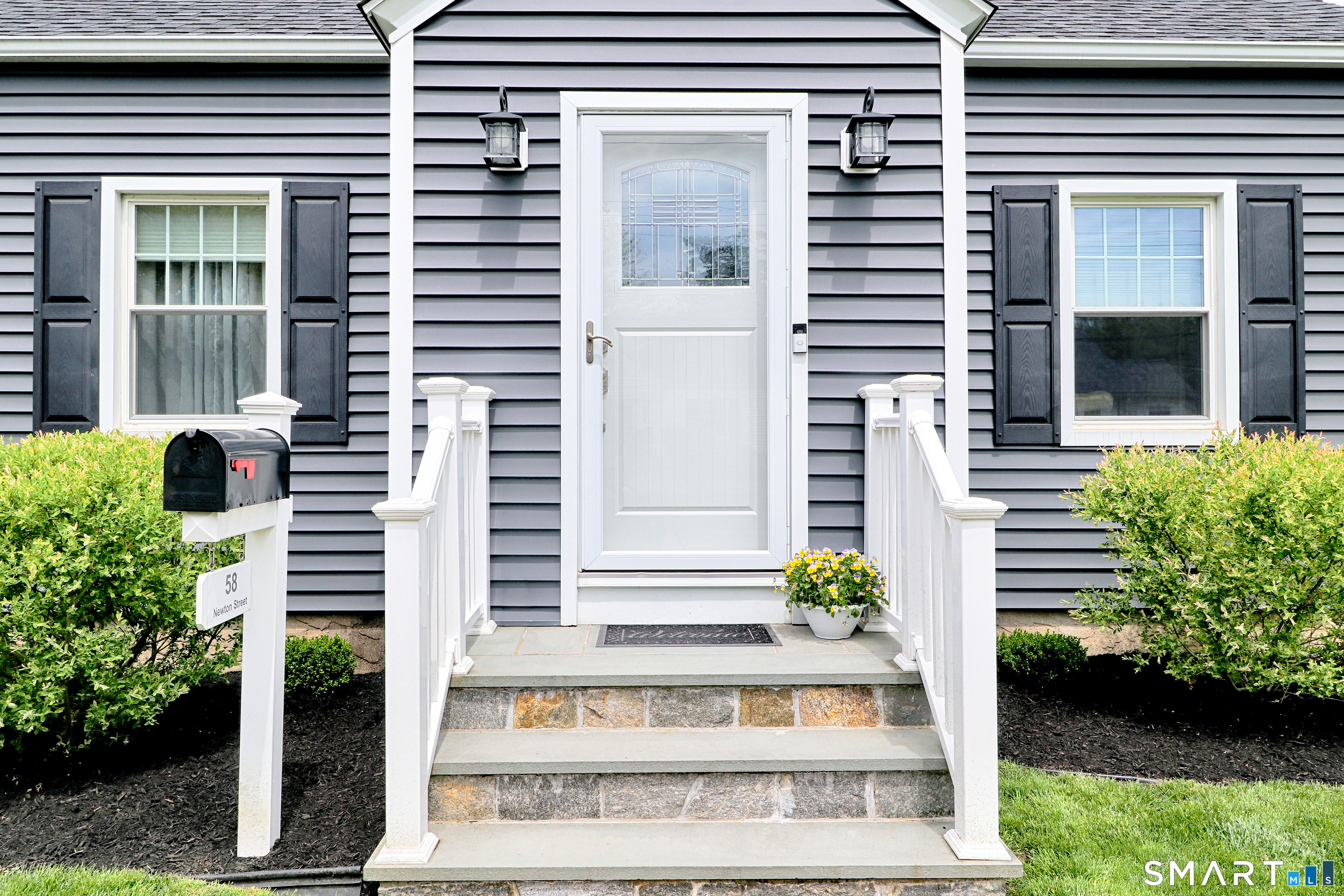 58 Newton Street Stratford CT 06614