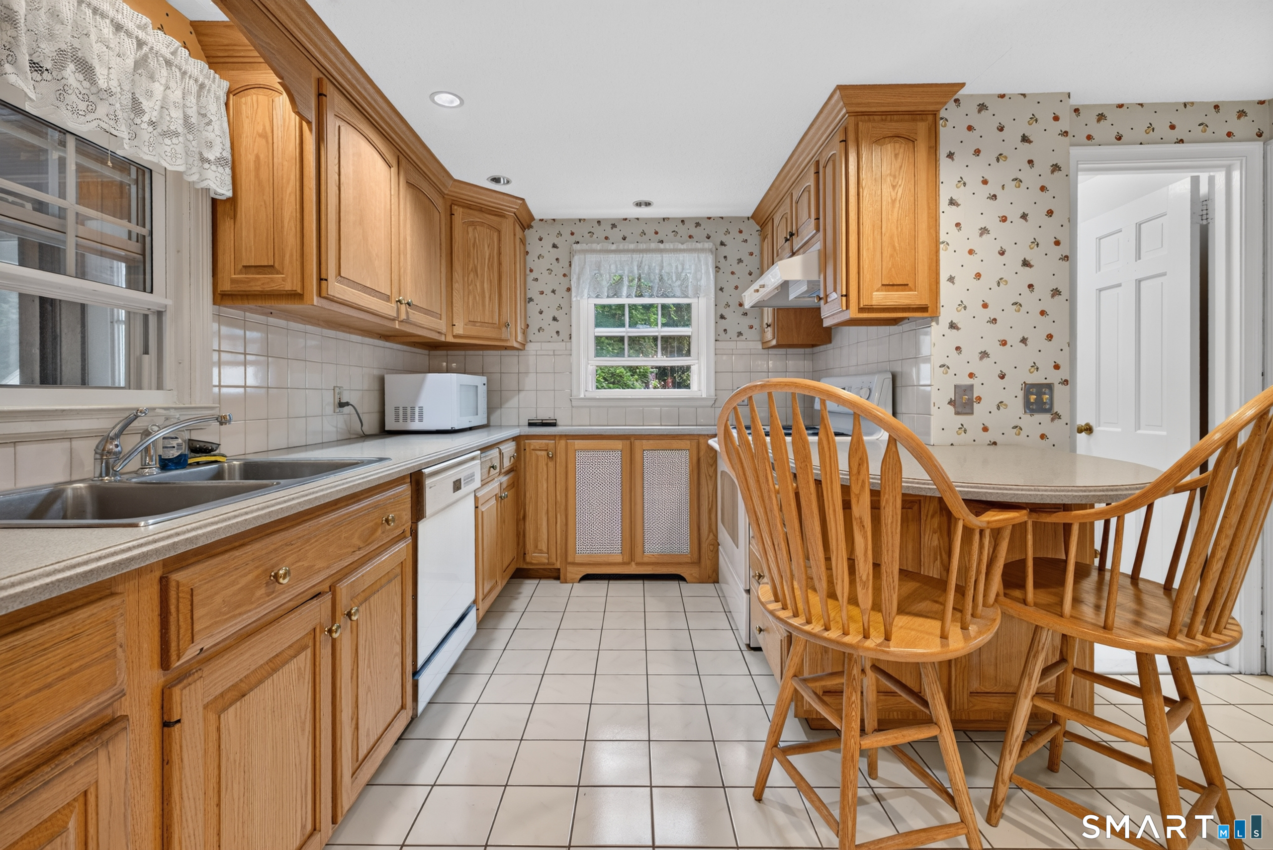 99 Brookfield Drive East Hartford CT 06118