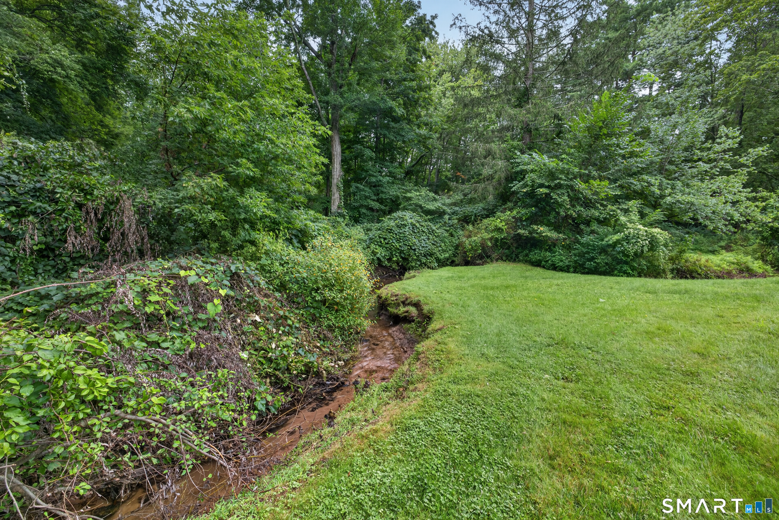 99 Brookfield Drive East Hartford CT 06118