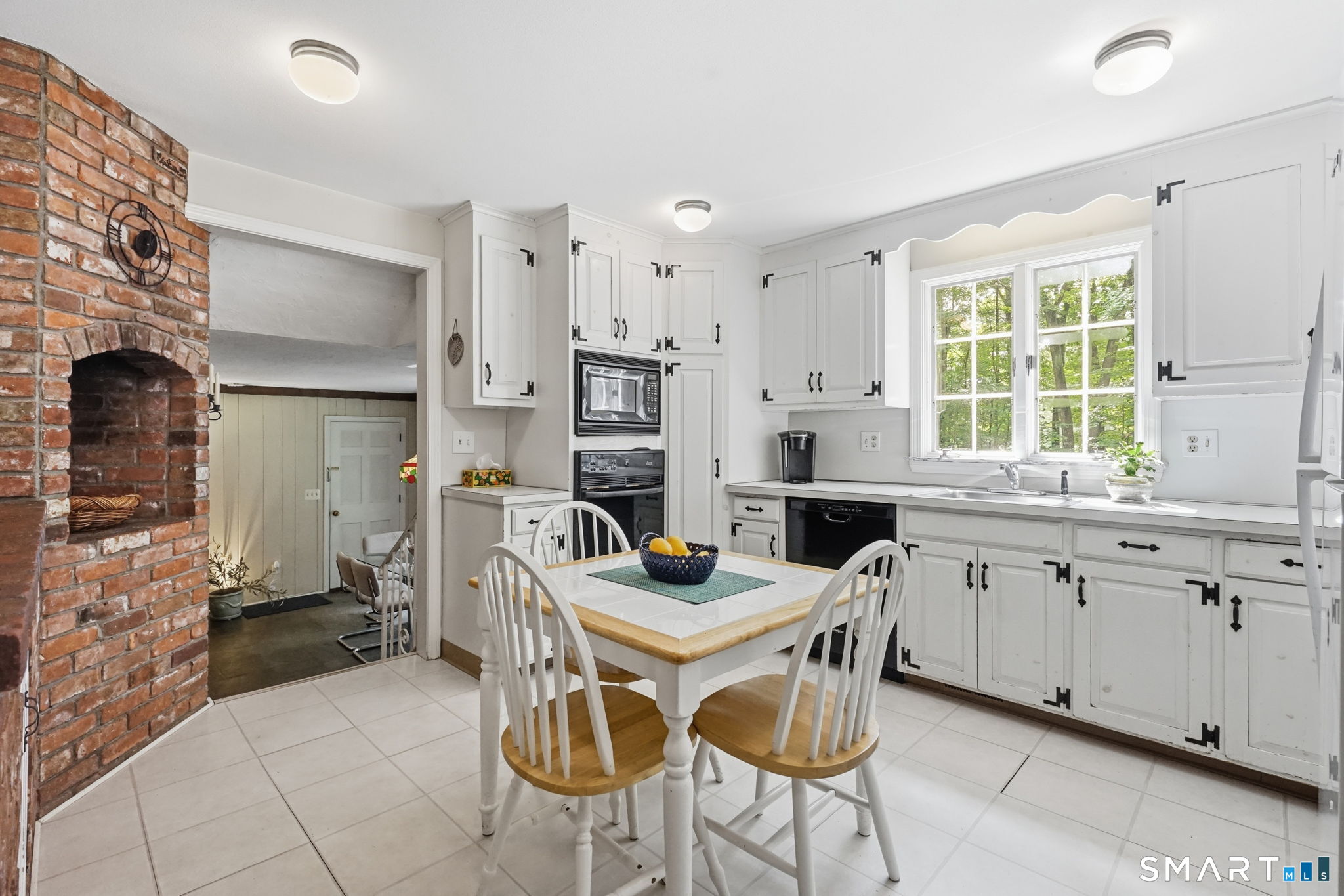 90 Stony Corners Circle Avon CT 06001