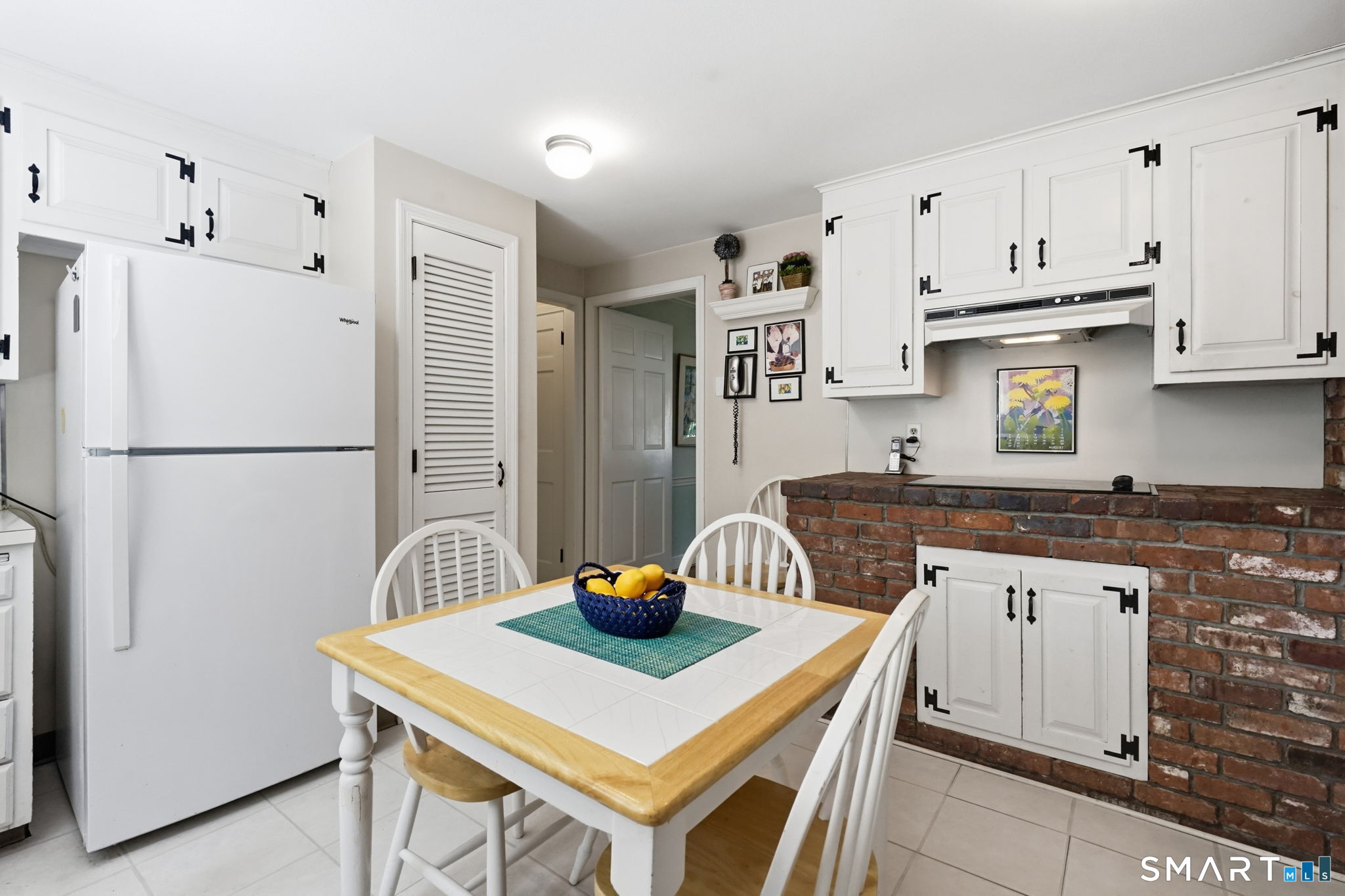 90 Stony Corners Circle Avon CT 06001