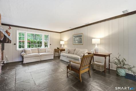90 Stony Corners Circle Avon CT 06001