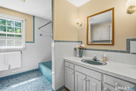 90 Stony Corners Circle Avon CT 06001