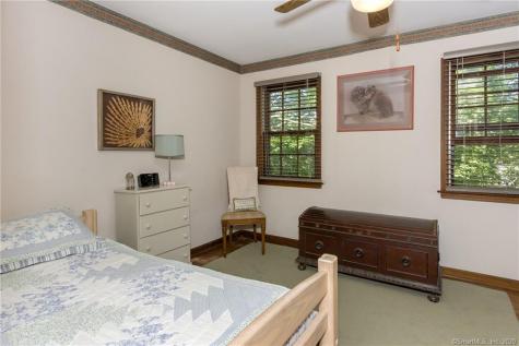 245 Sailors Lane Bridgeport CT 06605