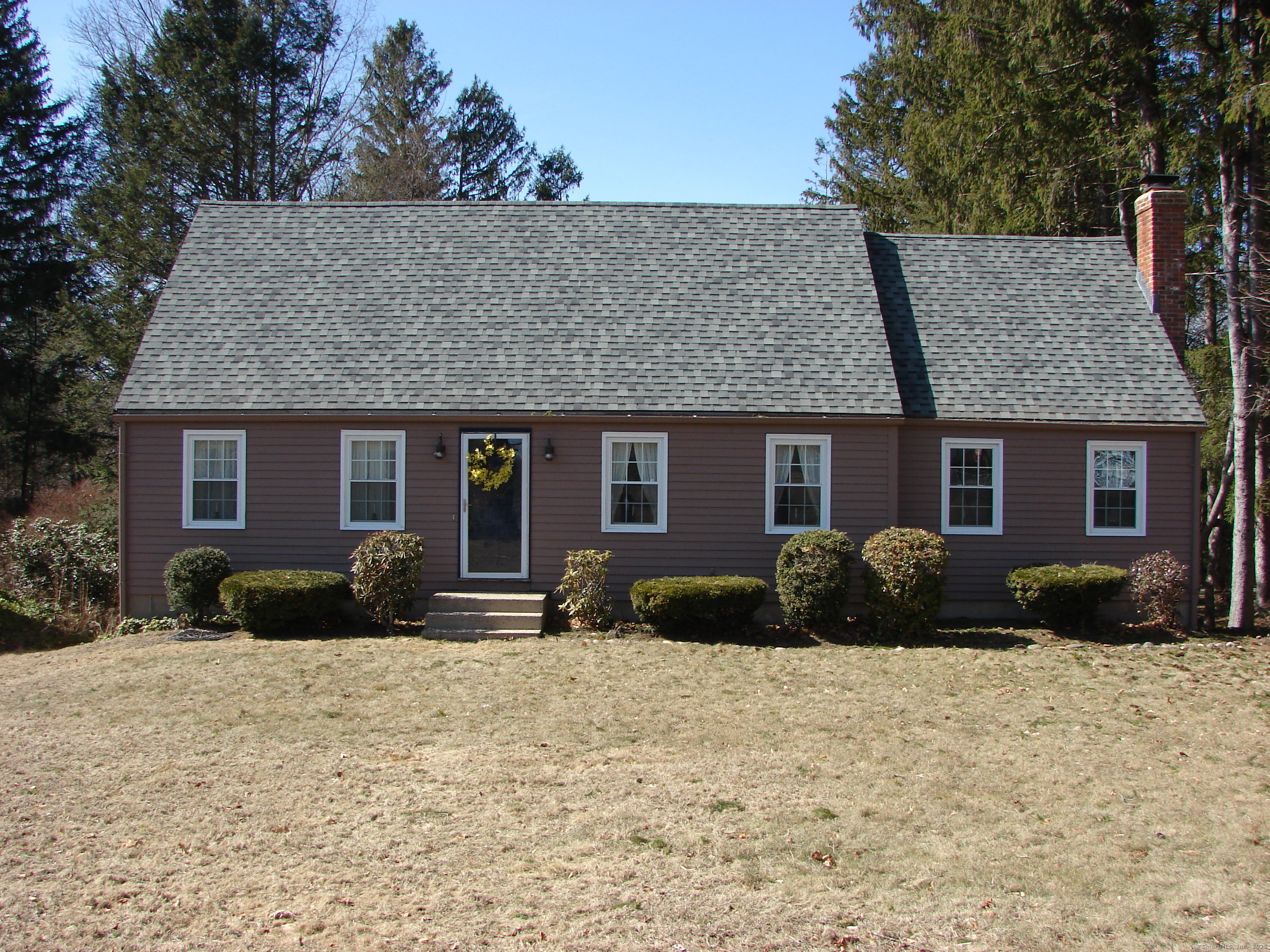 48 Dyer Avenue Canton CT 06019