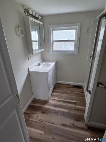 303 Mohegan Park Road Norwich CT 06360