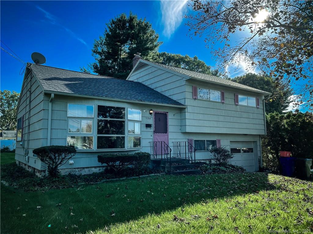 124 Bradley Street East Hartford CT 06118