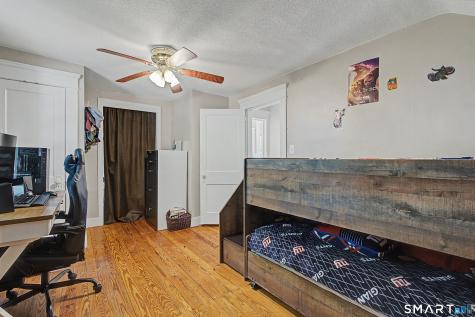 36 Cottage Place Stratford CT 06614