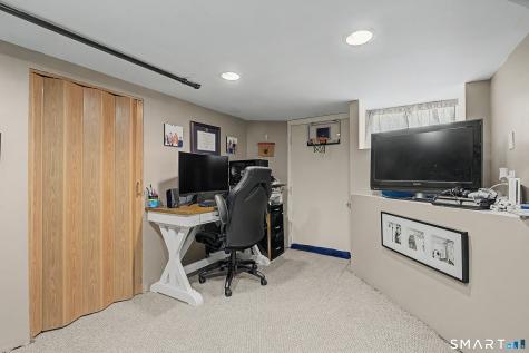 36 Cottage Place Stratford CT 06614