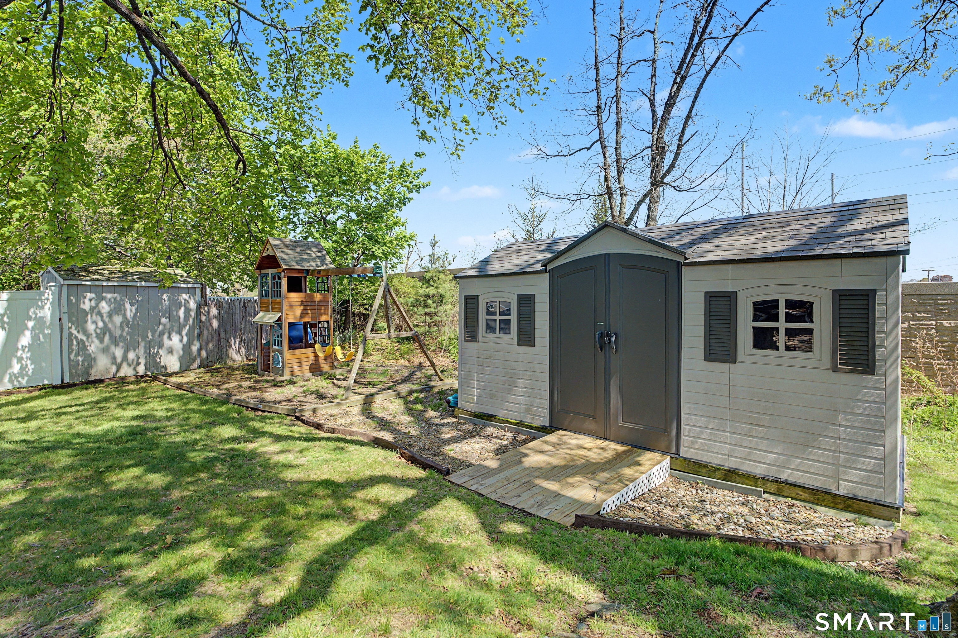 36 Cottage Place Stratford CT 06614