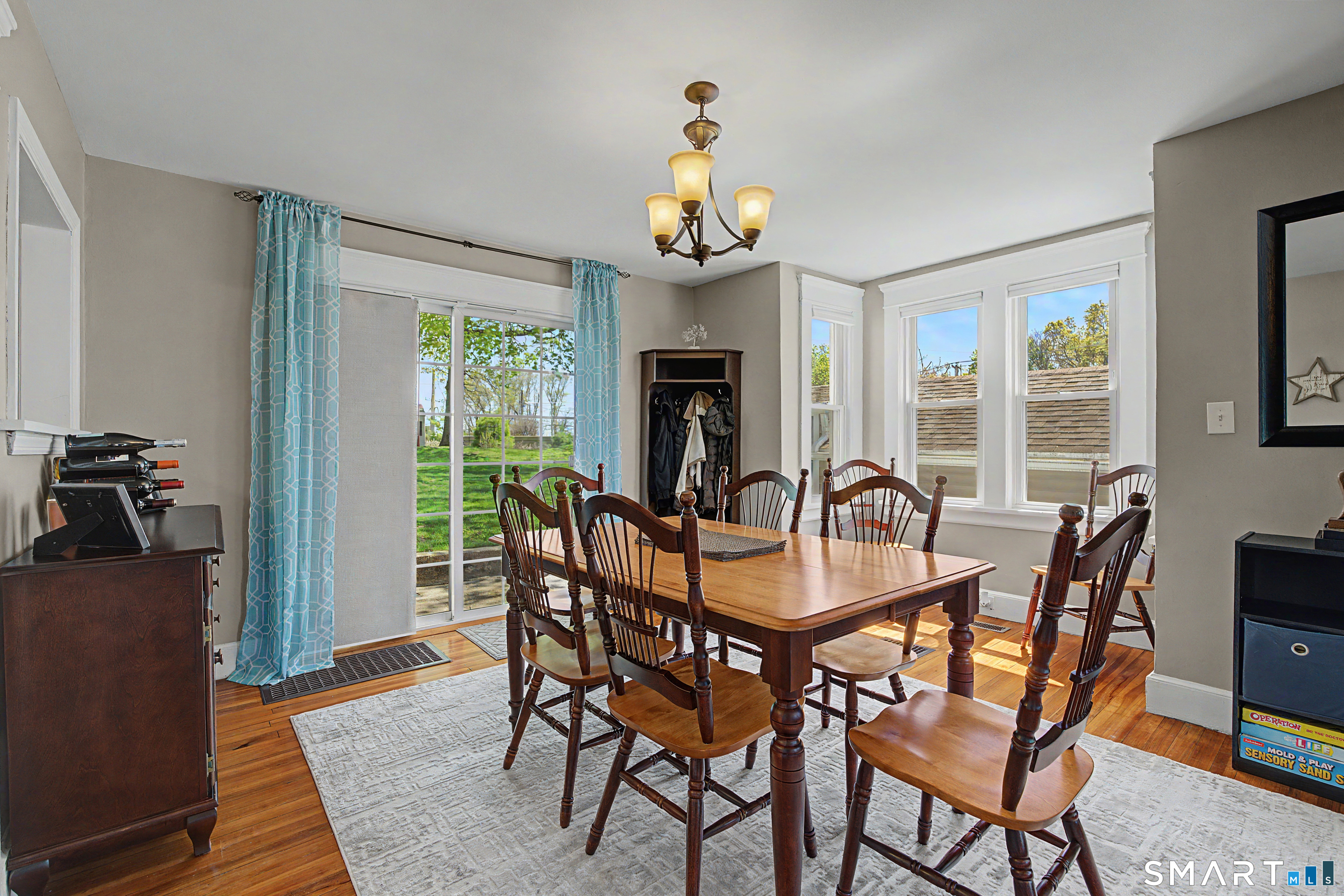 36 Cottage Place Stratford CT 06614