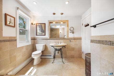 63 Henry Street Fairfield CT 06824