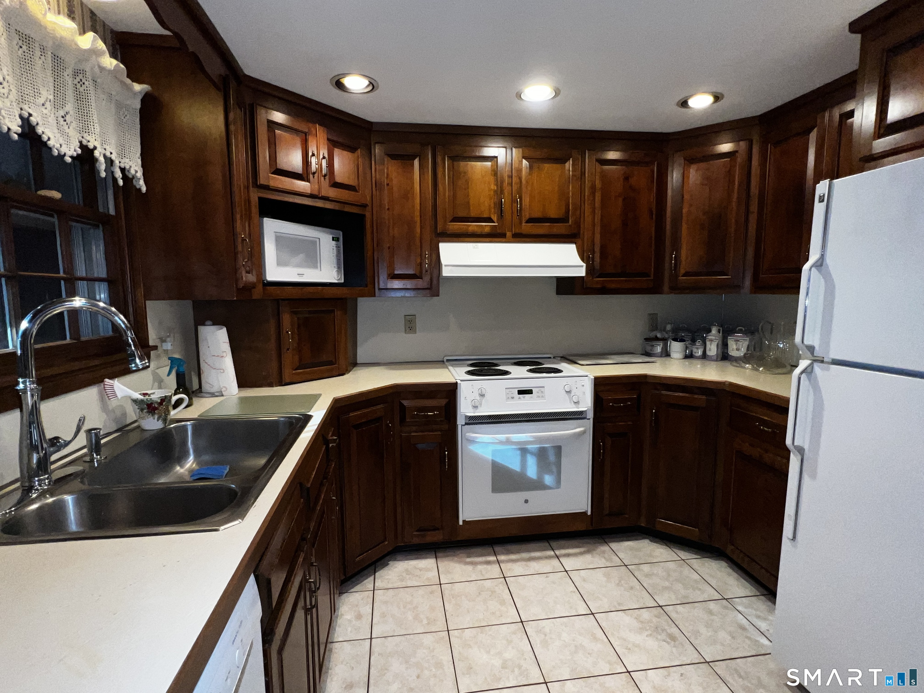 160 Sonstrom Road Bristol CT 06010