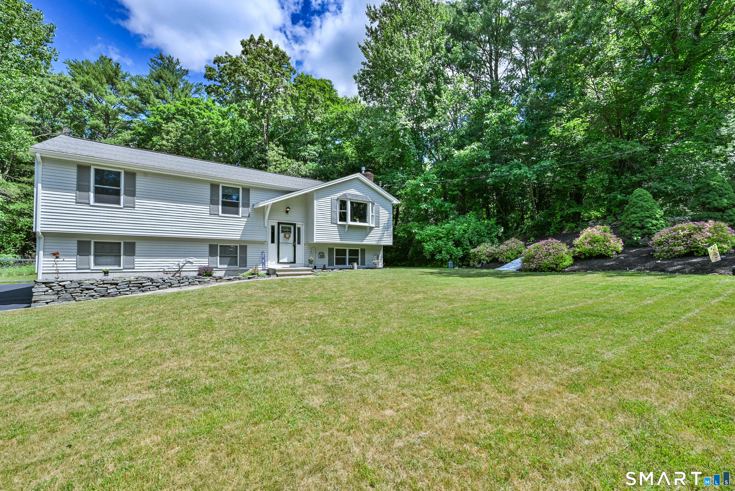 286 Quaddick Town Farm Road Thompson CT 06277