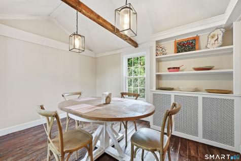 124 Main Street East Hampton CT 06424