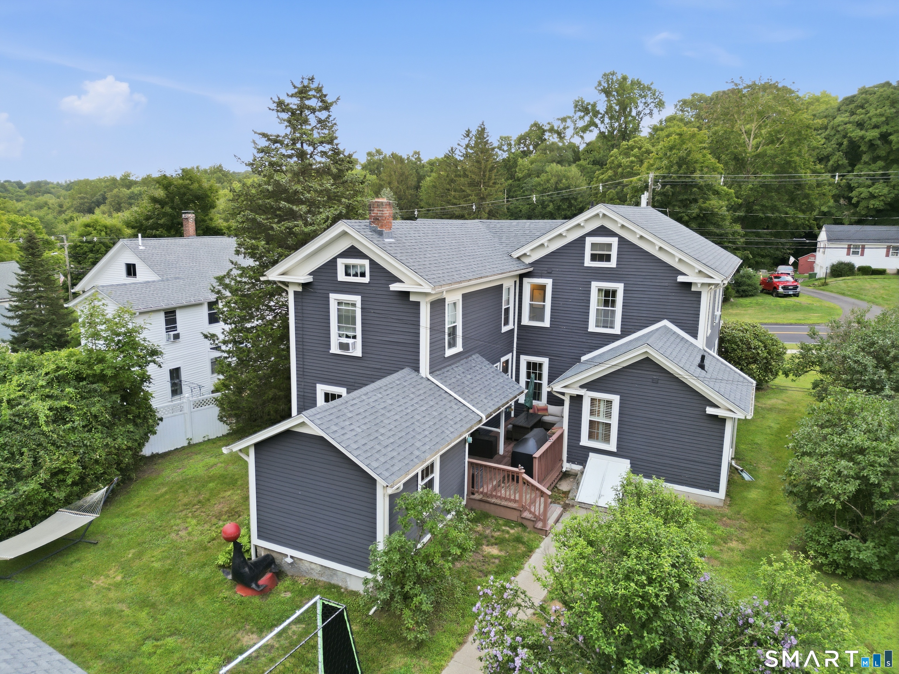 124 Main Street East Hampton CT 06424