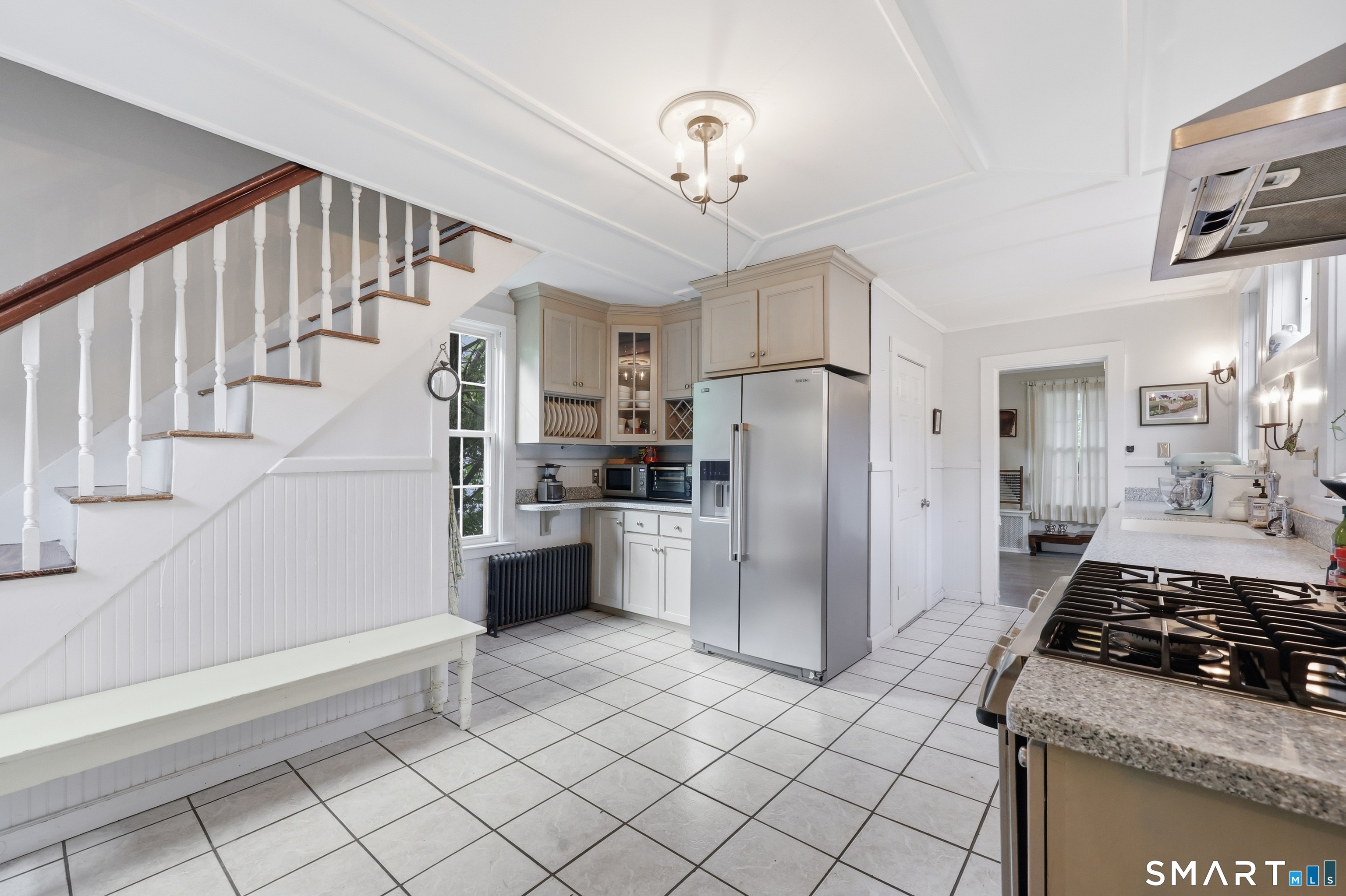 124 Main Street East Hampton CT 06424