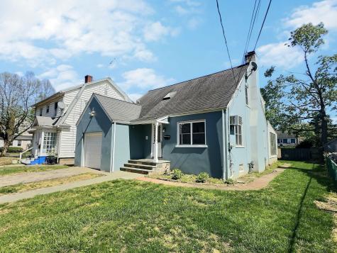 141 Arcadia Avenue Bridgeport CT 06604