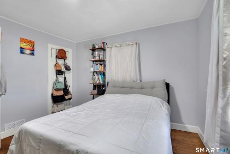 110 Hawthorne Street Manchester CT 06042