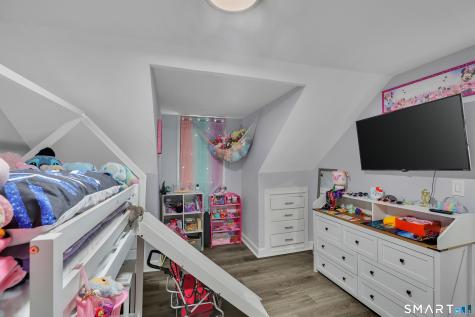 110 Hawthorne Street Manchester CT 06042