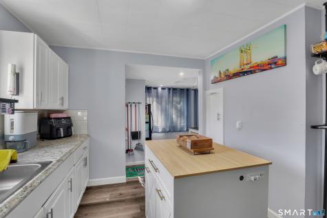 110 Hawthorne Street Manchester CT 06042