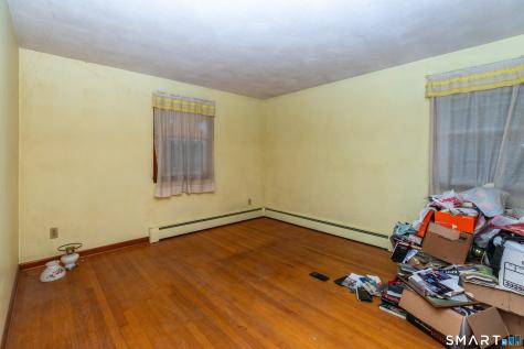 661 Allen Avenue Meriden CT 06451