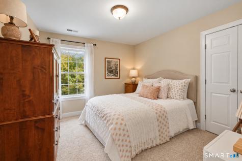100 Shane Drive Southbury CT 06488