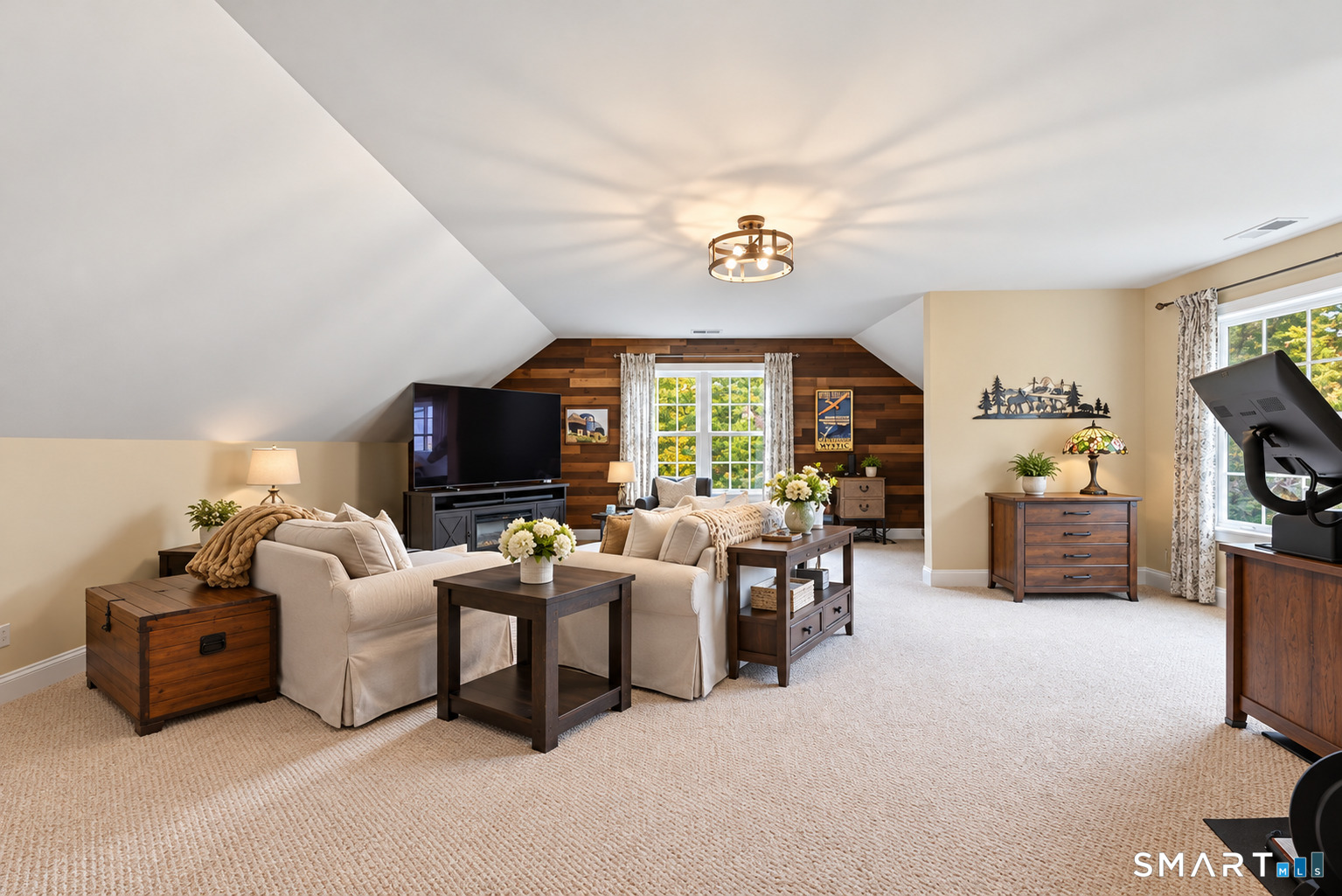 100 Shane Drive Southbury CT 06488