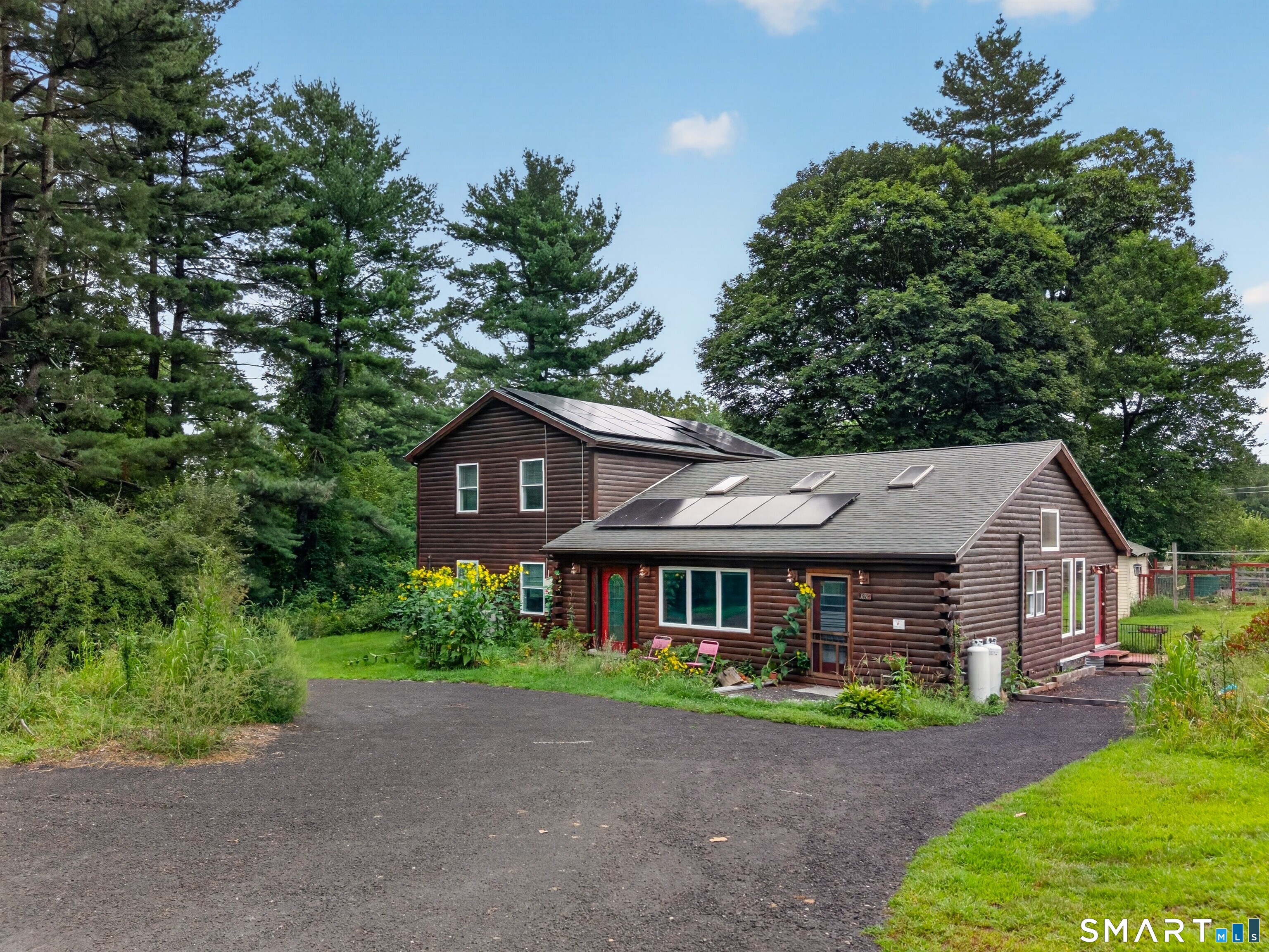 189 Black Hill Road Plainfield CT 06374