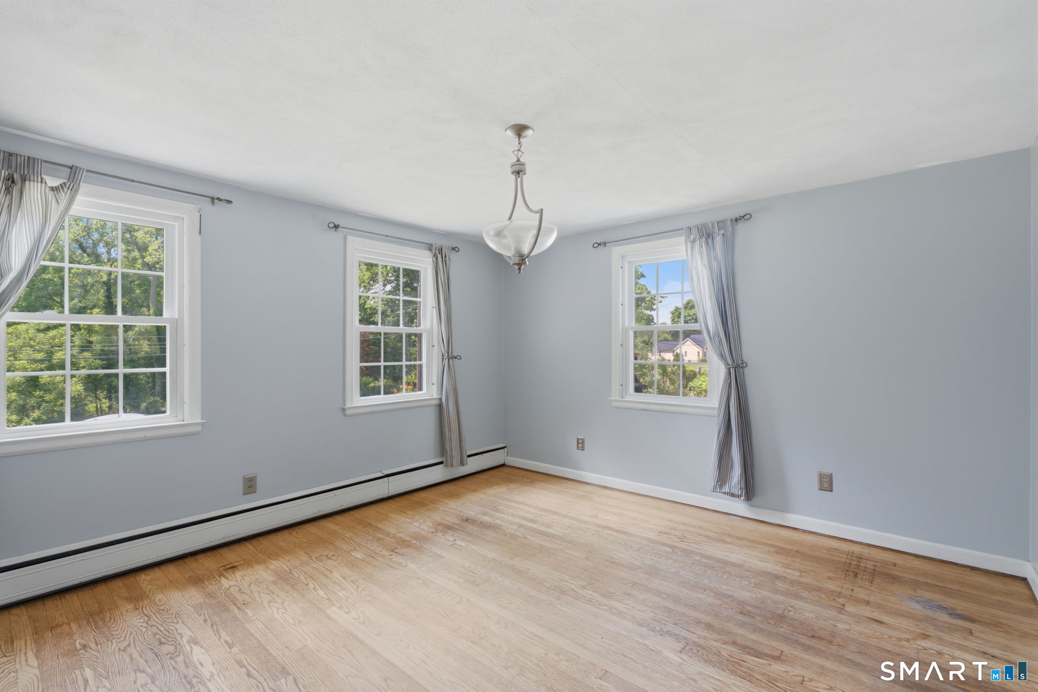 2 Tunxis Street Farmington CT 06032