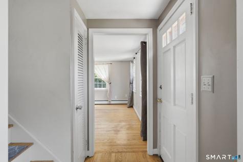 2 Tunxis Street Farmington CT 06032
