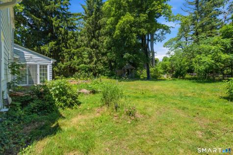 2 Tunxis Street Farmington CT 06032