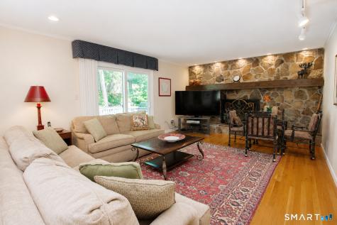 26 Rushleigh Road West Hartford CT 06117