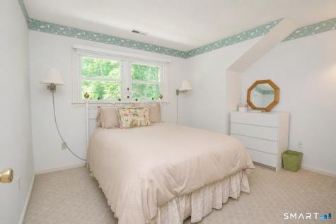 26 Rushleigh Road West Hartford CT 06117