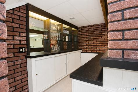 26 Rushleigh Road West Hartford CT 06117