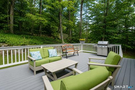 26 Rushleigh Road West Hartford CT 06117