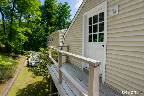26 Rushleigh Road West Hartford CT 06117