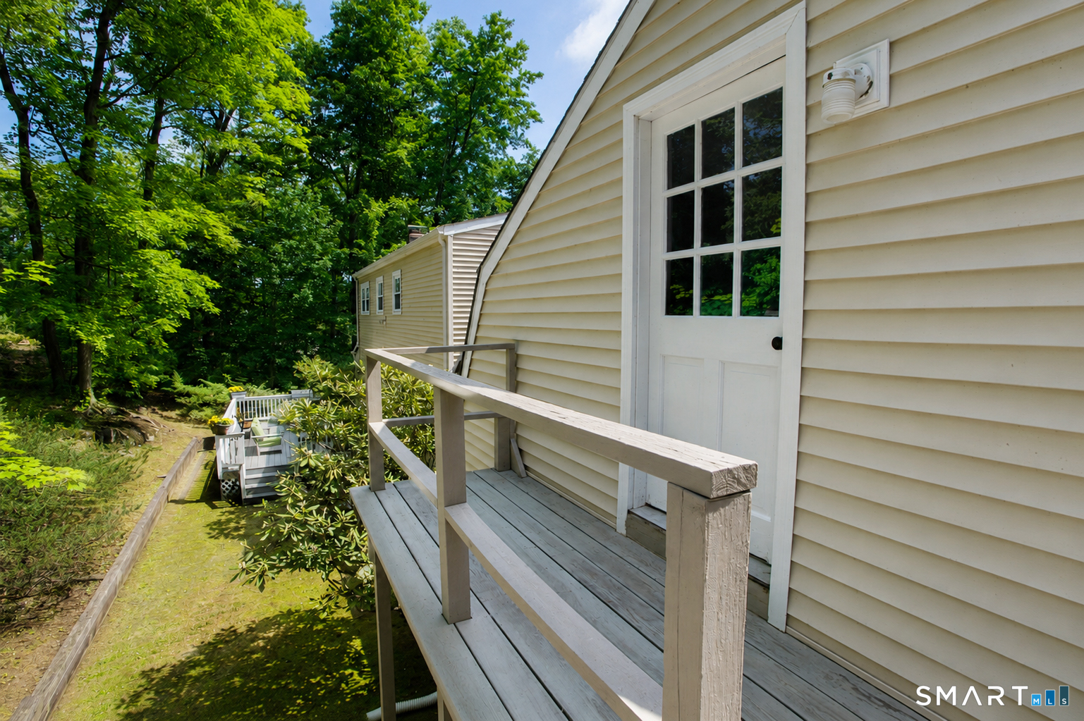 26 Rushleigh Road West Hartford CT 06117