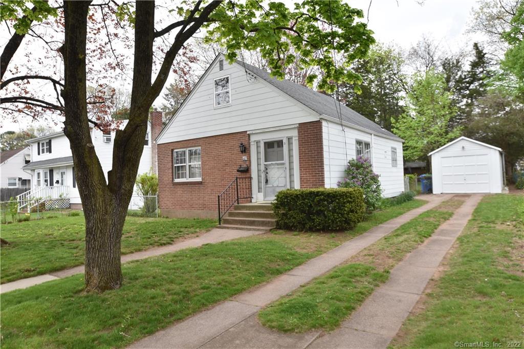 66 Linnmore Drive Manchester CT 06040