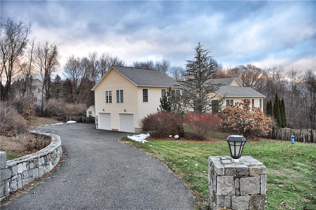 205 Upper Grassy Hill Road Woodbury CT 06798