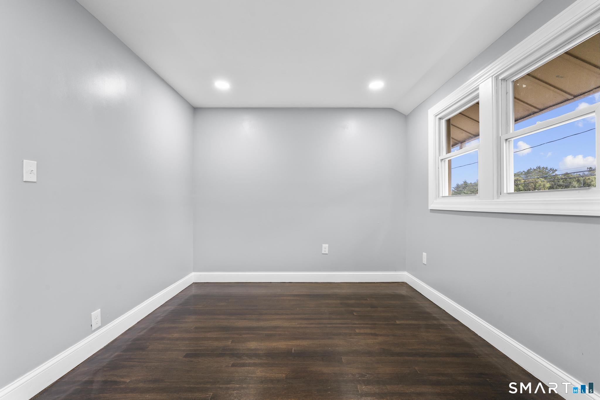 524 Broad Street Bristol CT 06010