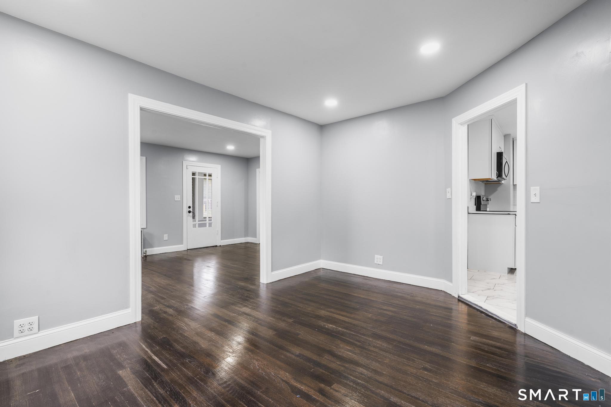 524 Broad Street Bristol CT 06010