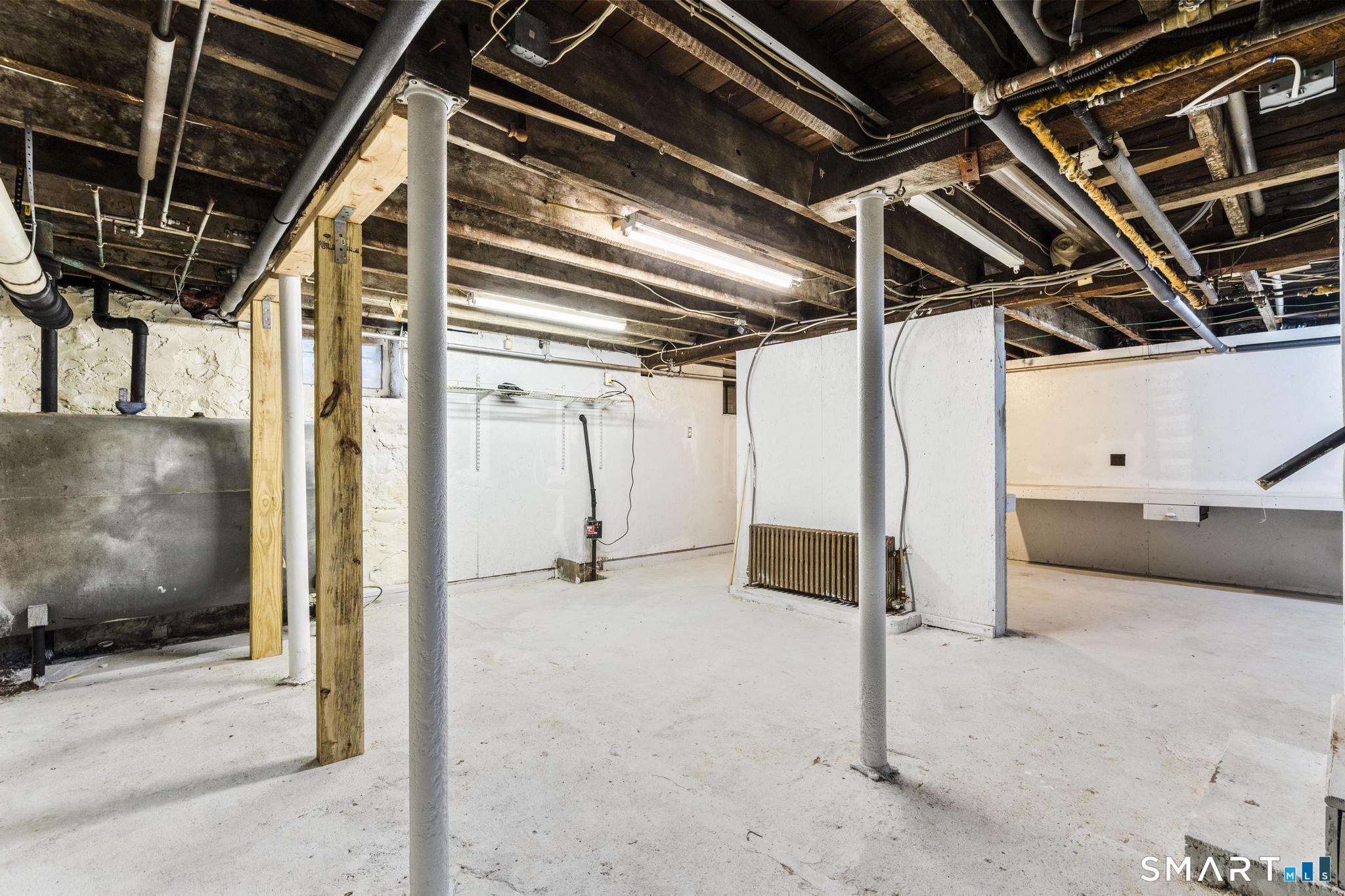524 Broad Street Bristol CT 06010