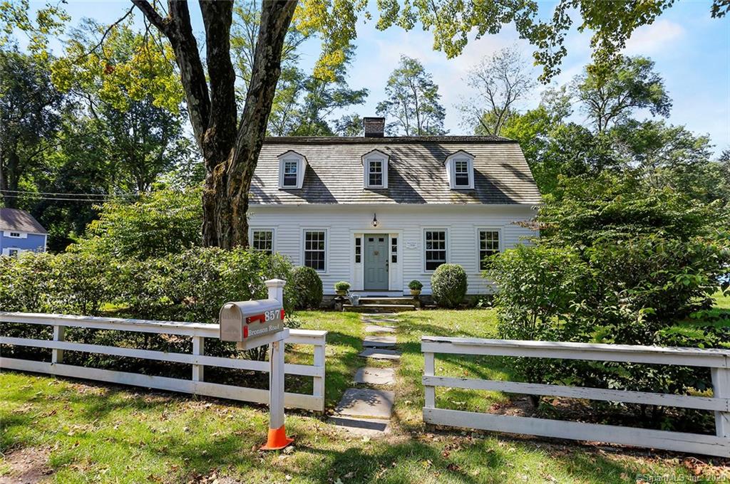 857 Bronson Road Fairfield CT 06824