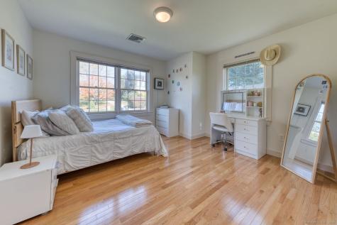 78 Partridge Landing Glastonbury CT 06033