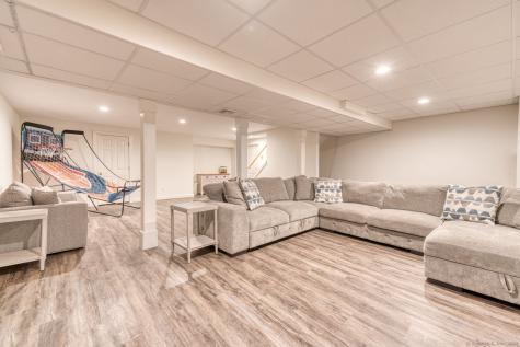 78 Partridge Landing Glastonbury CT 06033