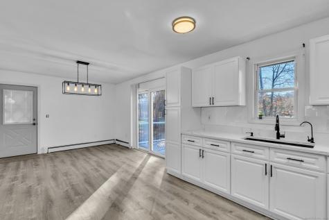 15 Cracow Avenue Windham CT 06280